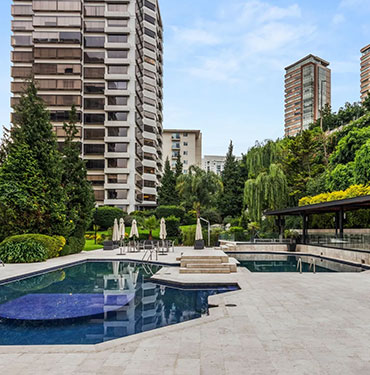 Sistema de reportes mensuales automatizados